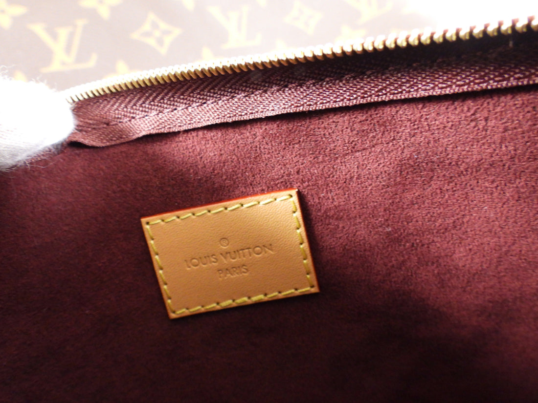 Louis Vuitton Carryall MM Monogram Canvas Shoulder Bag