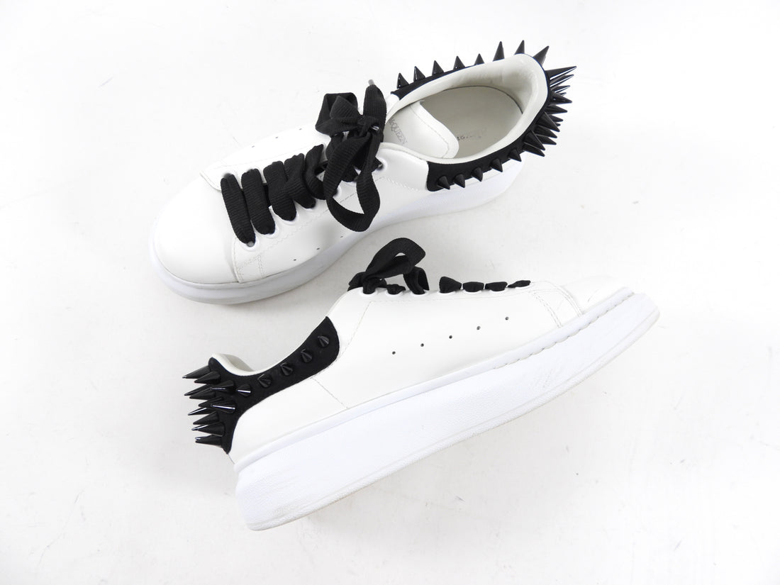 Alexander McQueen White Leather Sneakers with Black Spikes - 39D