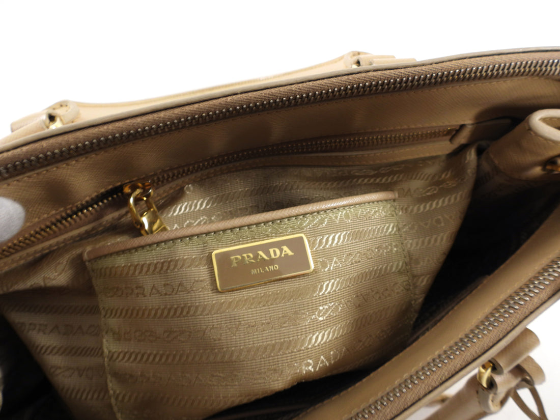 Prada Medium Beige Saffiano Galleria Tote Bag