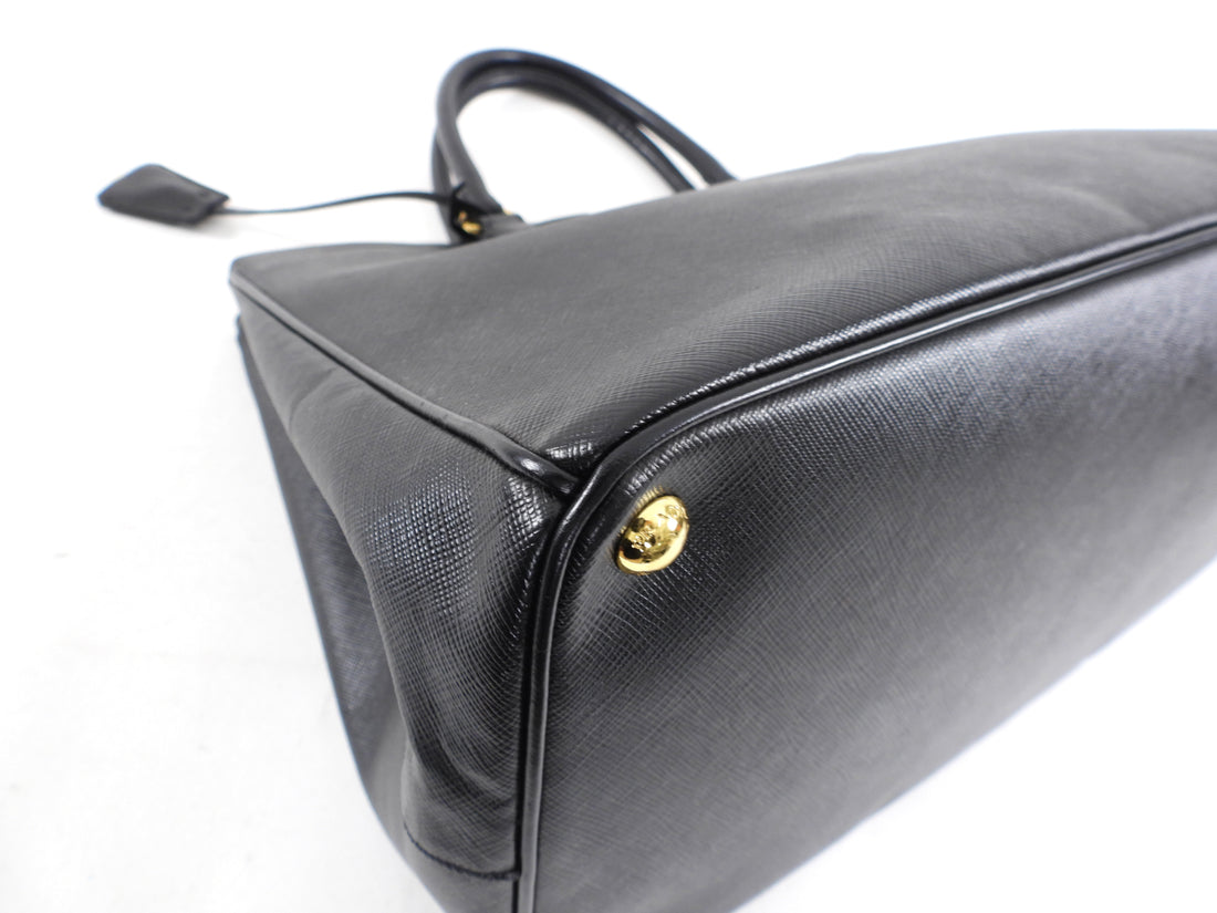 Prada Large Black Saffiano Leather Galleria Tote Bag