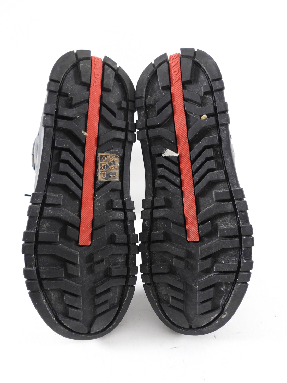 Prada Black Leather Puffer Snow Boots - 37