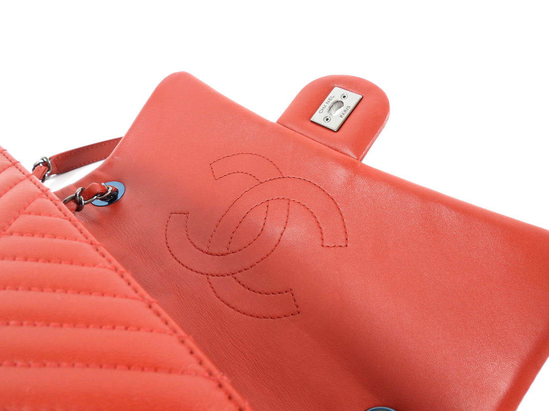 Chanel Red Leather Quilted Medium Crossing Flap Bag