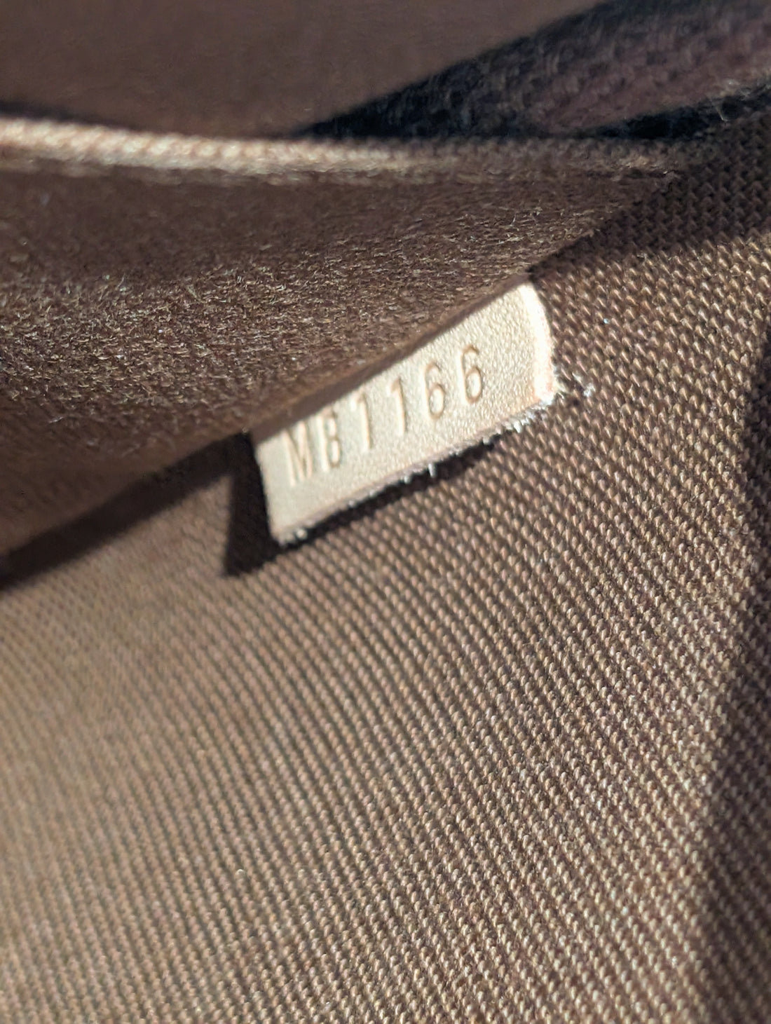 Louis Vuitton Monogram Canvas Saumur 30 Messenger Bag