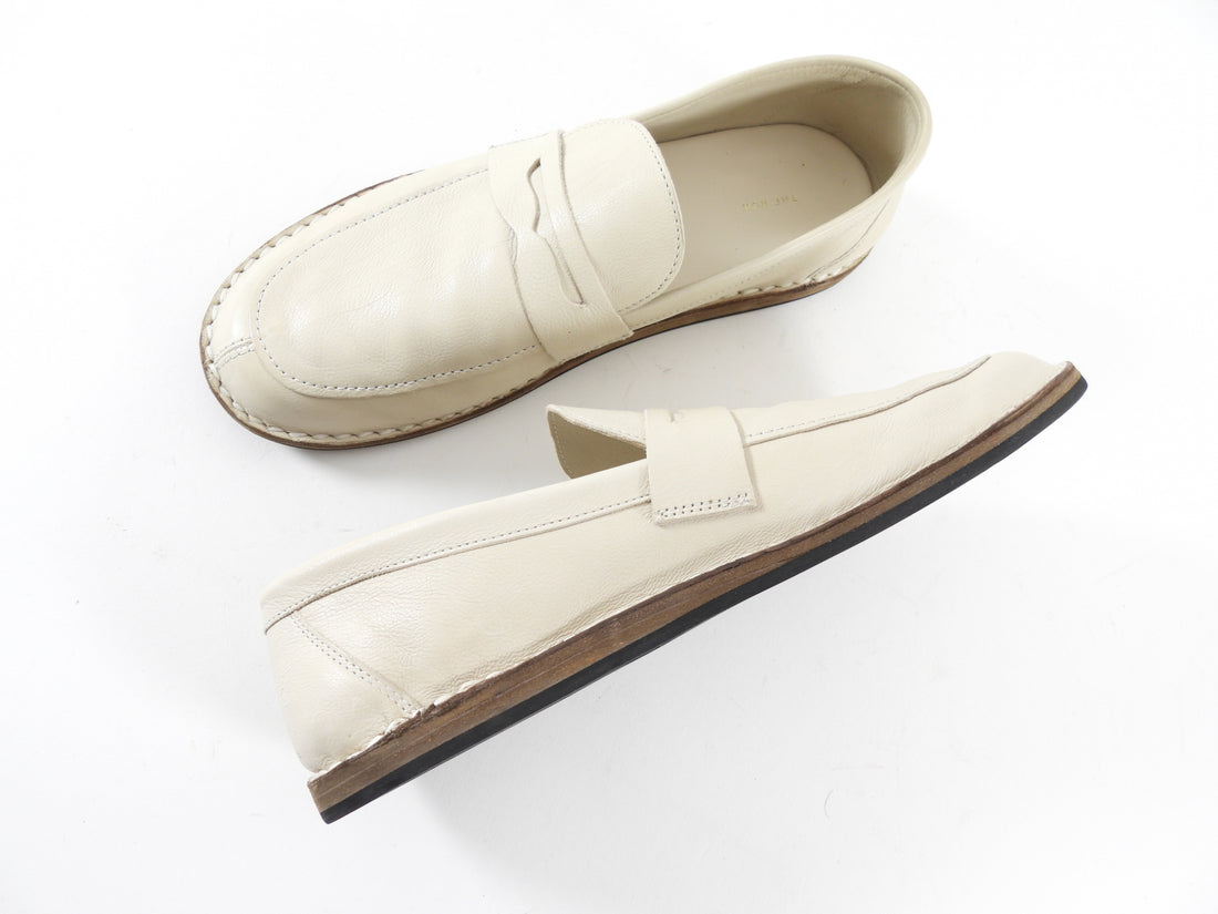 The Row Ivory Leather Cary Loafers - 37 / 37.5