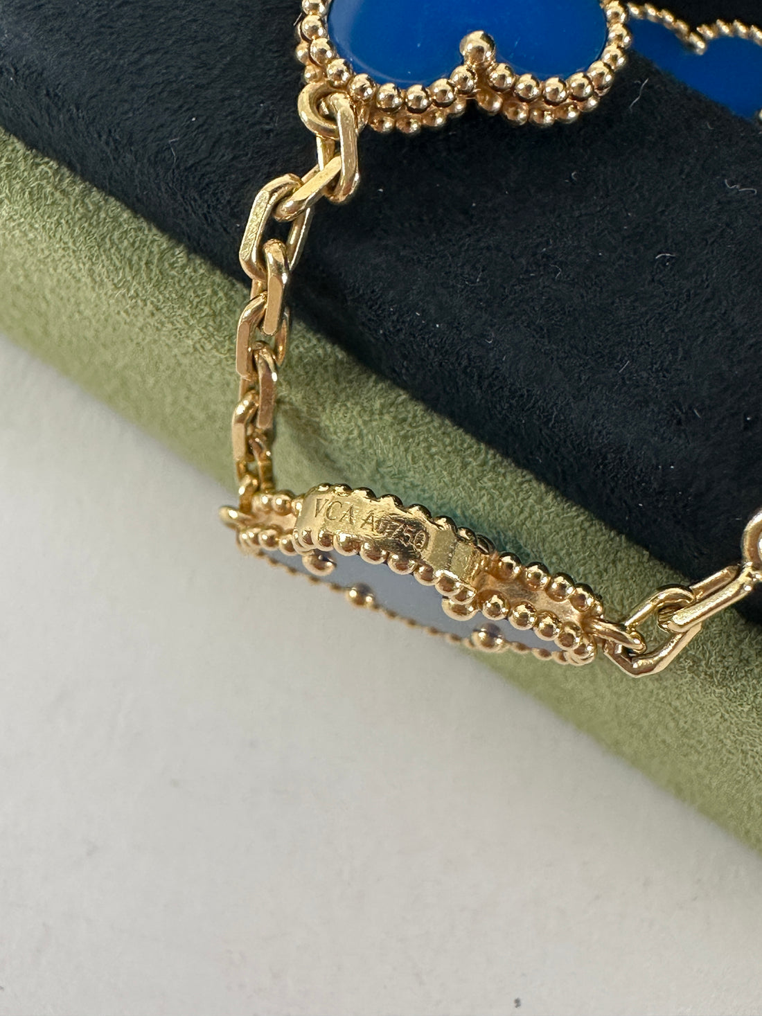 Van Cleef & Arpels 18K Yellow Gold Blue Agate Vintage Alhambra 5 Motif Bracelet
