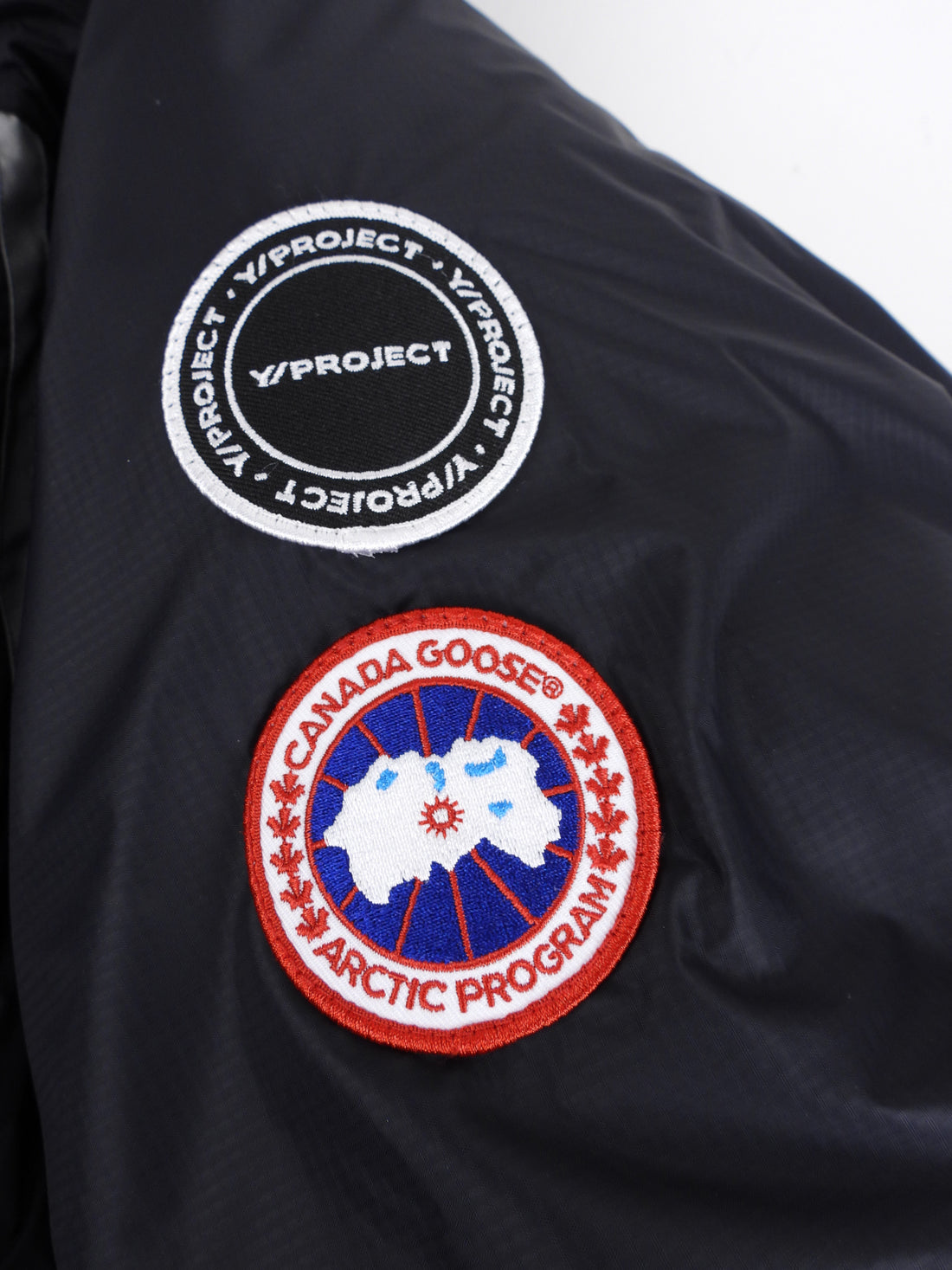 Canada Goose X Y/Project Unisex Black Edition Down Skreslet Winter Jacket - S/M