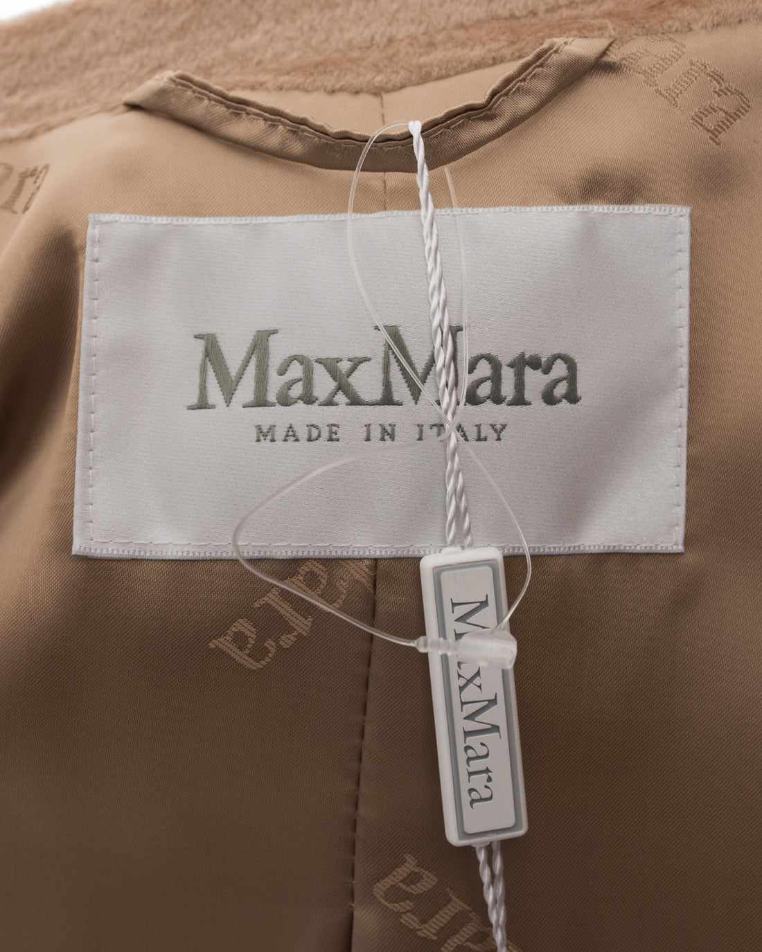 Max Mara Bormio Alpaca Soft Textured Belted Oversized Coat - 2