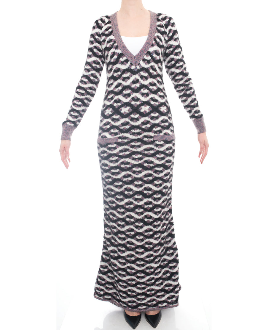 Chanel Fall 2015 Runway Pink and Black Knit Long Gown - 6
