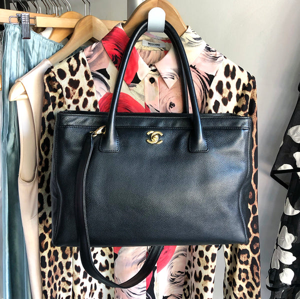 Chanel // Black Executive Cerf Tote Bag – VSP Consignment