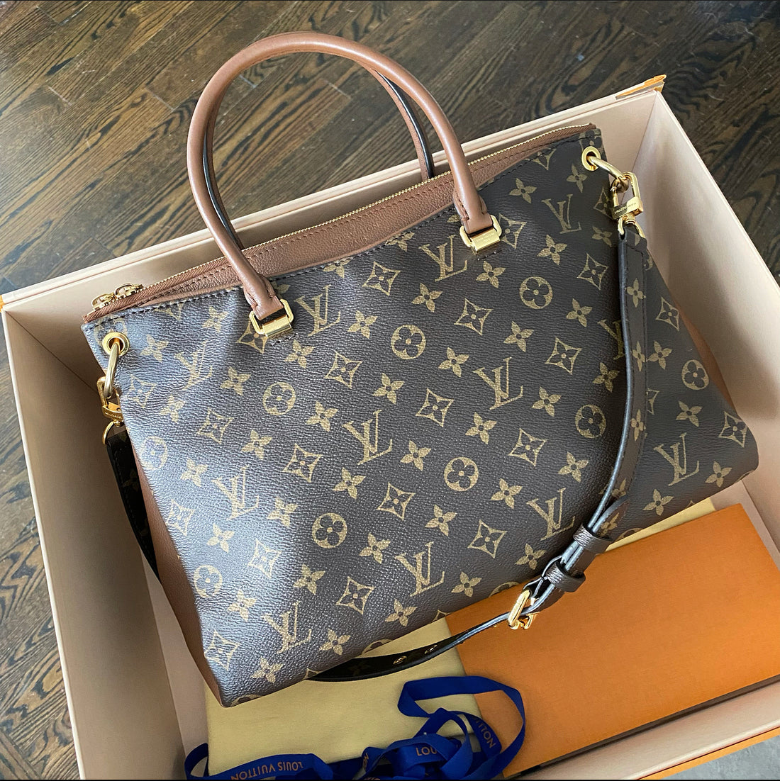 Louis Vuitton Monogram Pallas MM - Brown Handle Bags, Handbags - LOU797778
