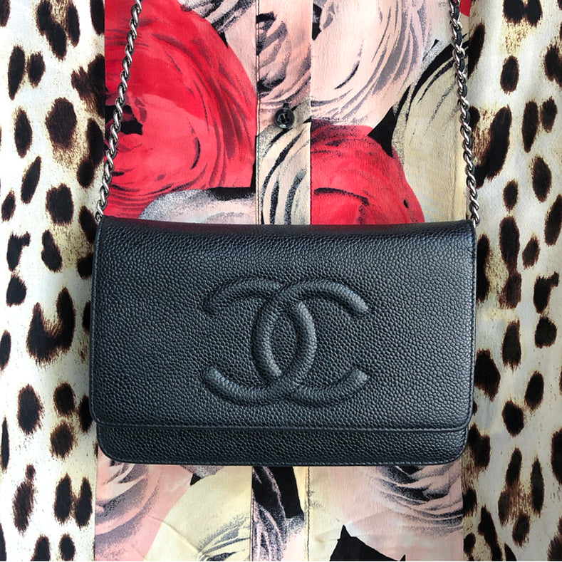Chanel Caviar Black Leather CC Logo Wallet on Chain Silver – I MISS YOU  VINTAGE
