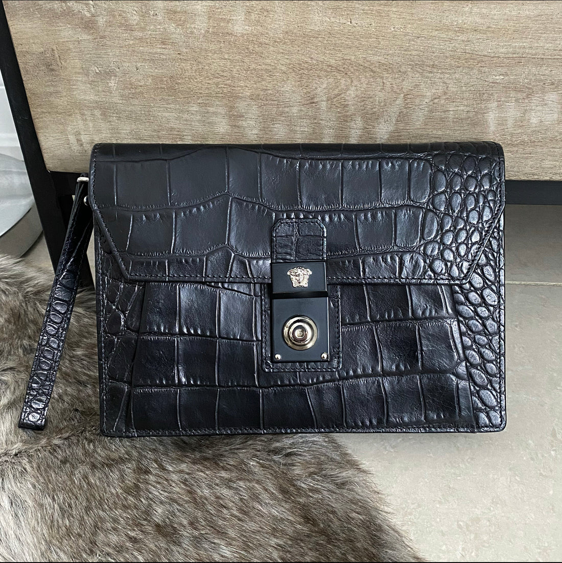 Gianni versace hot sale evening bag