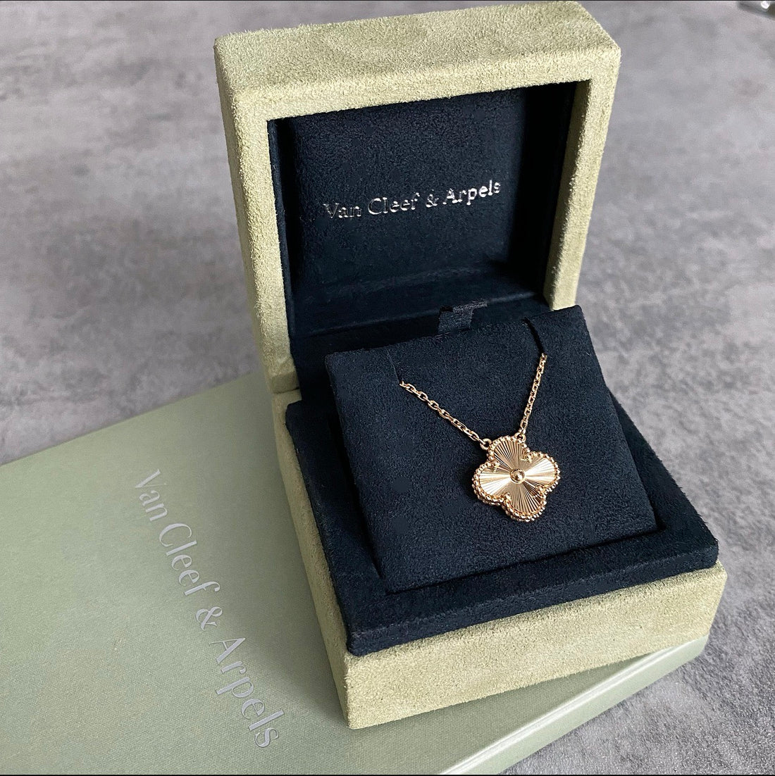 Van Cleef and Arpels 18k Gold Alhambra Guilloche Pendant Necklace – I ...