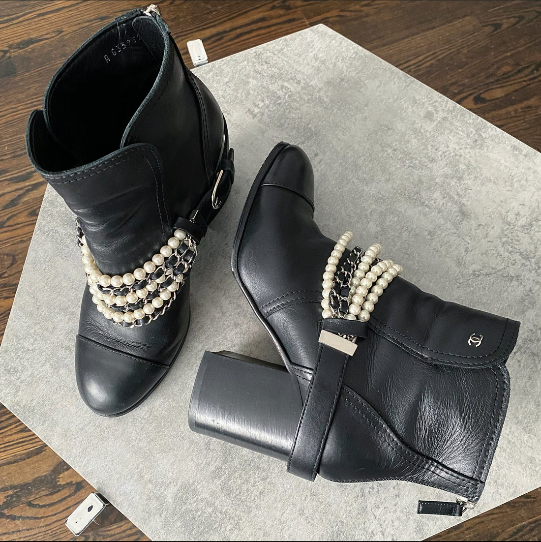 Chanel Black Leather Ankle Boots with Pearl Chain Detail - 41 / 40