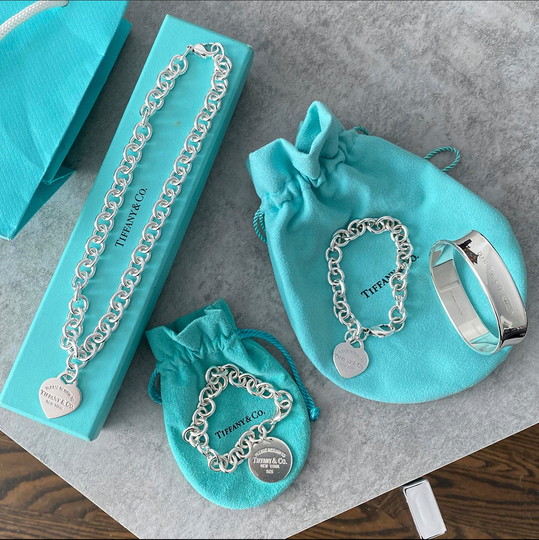 Tiffany & Co. Return to Tiffany Circle Tag Chain Bracelet