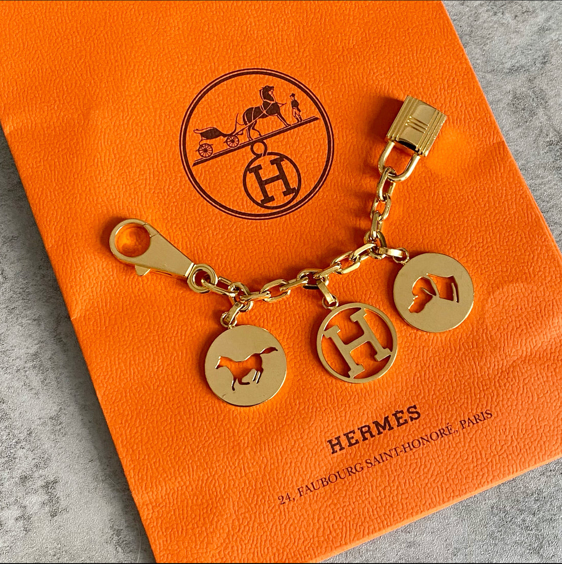 HERMES Breloque Bag Charm Gold 550771