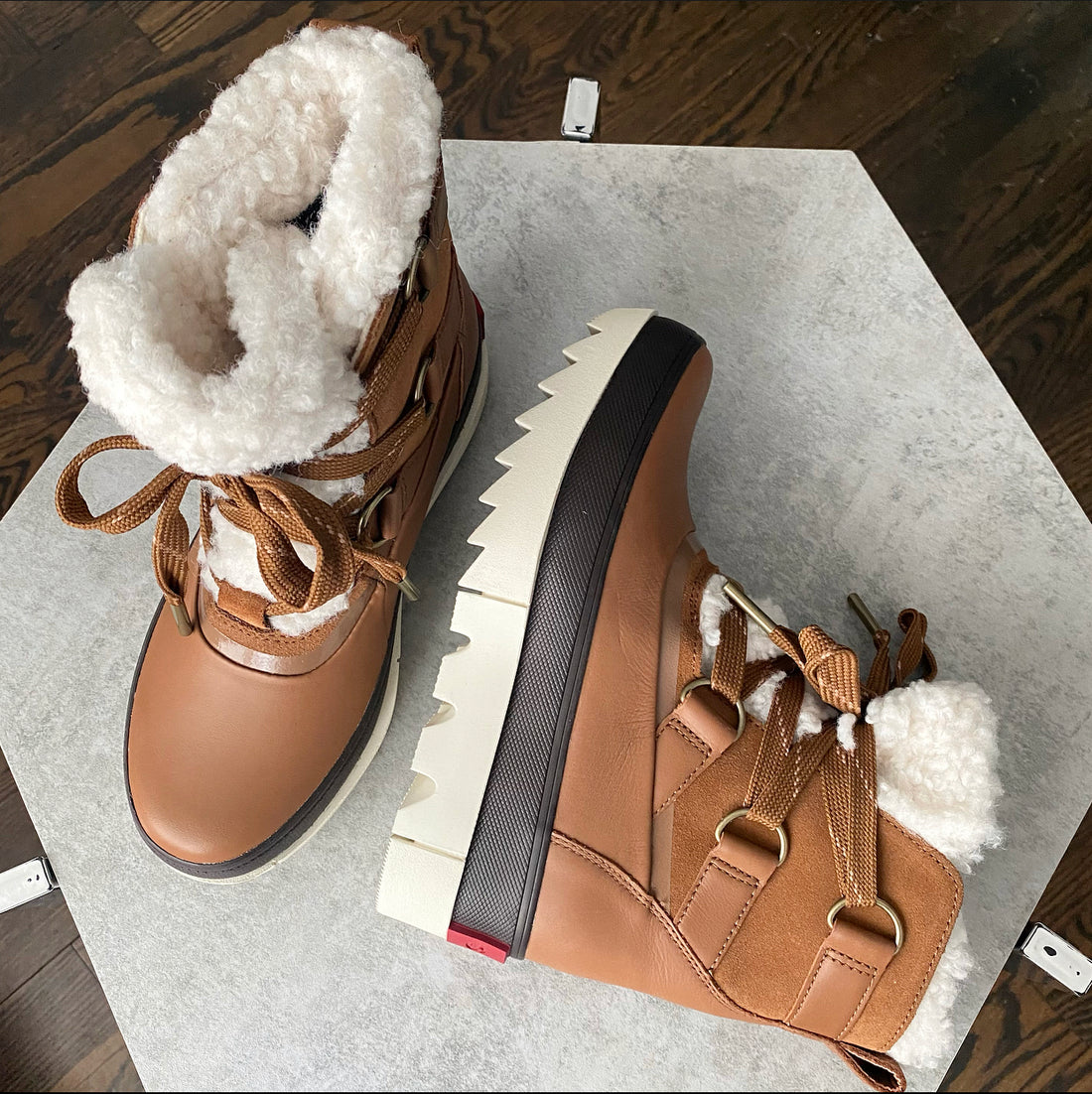 Sorel Joan of Arctic Brown Faux Shearling Snow Boots - 7