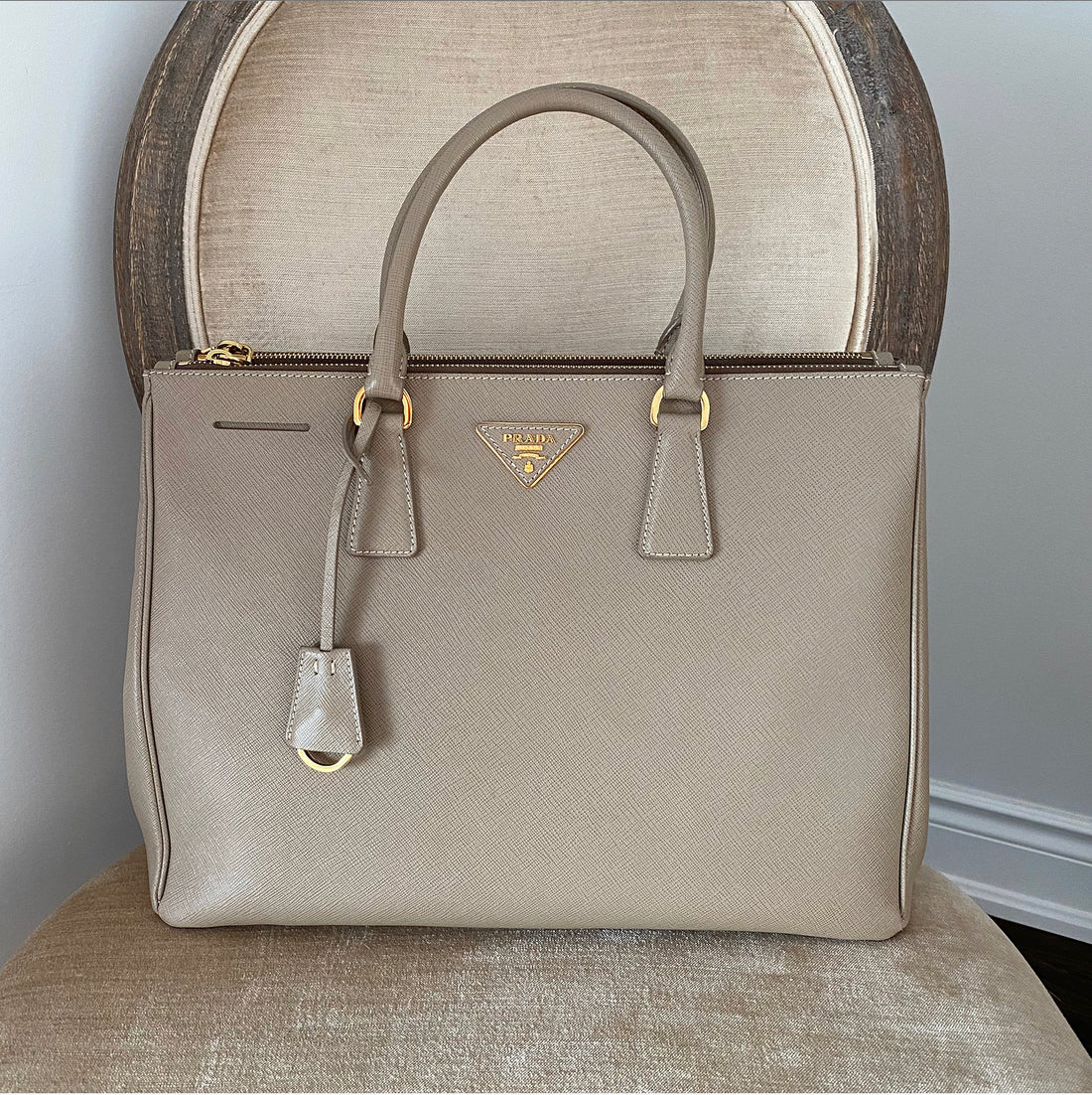 Prada Grey Saffiano Leather Double Zip Large Tote Bag BN1786