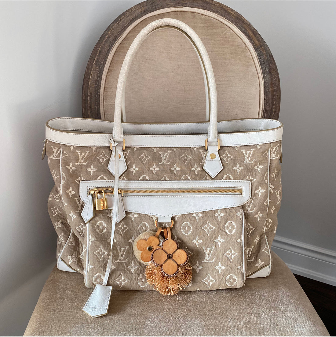 Louis Vuitton Monogram Sabbia Cabas MM - Neutrals Handle Bags, Handbags -  LOU605910
