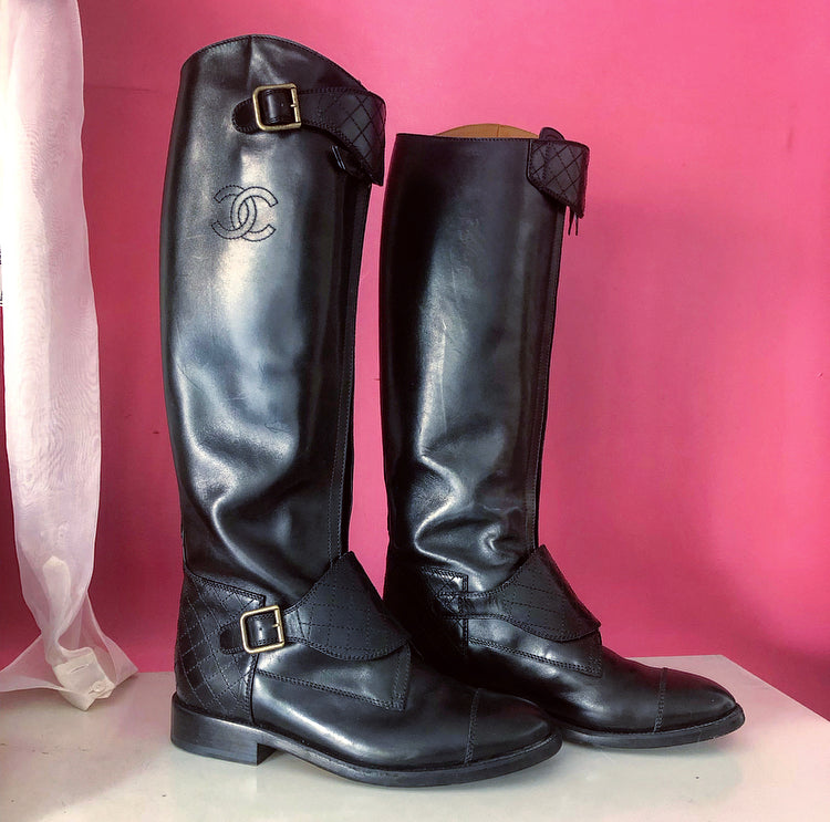 Chanel Tall Black Leather CC Quilt Riding Boots - 9.5