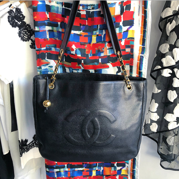 Chanel Vintage CC Chain Tote Lambskin XL at 1stDibs