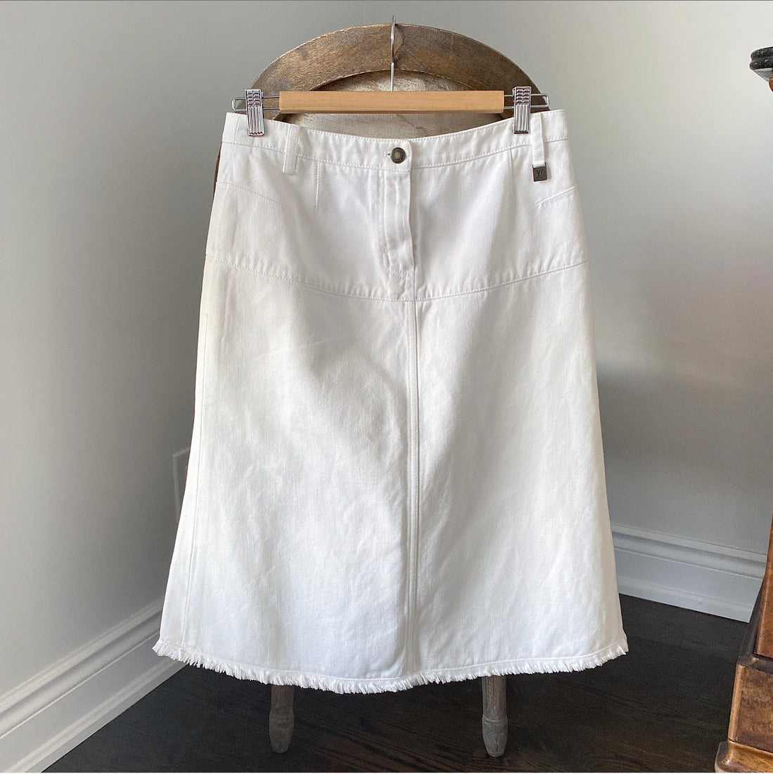 Louis Vuitton White Denim A-Line Skirt with Back Flounce - FR38 / USA 6