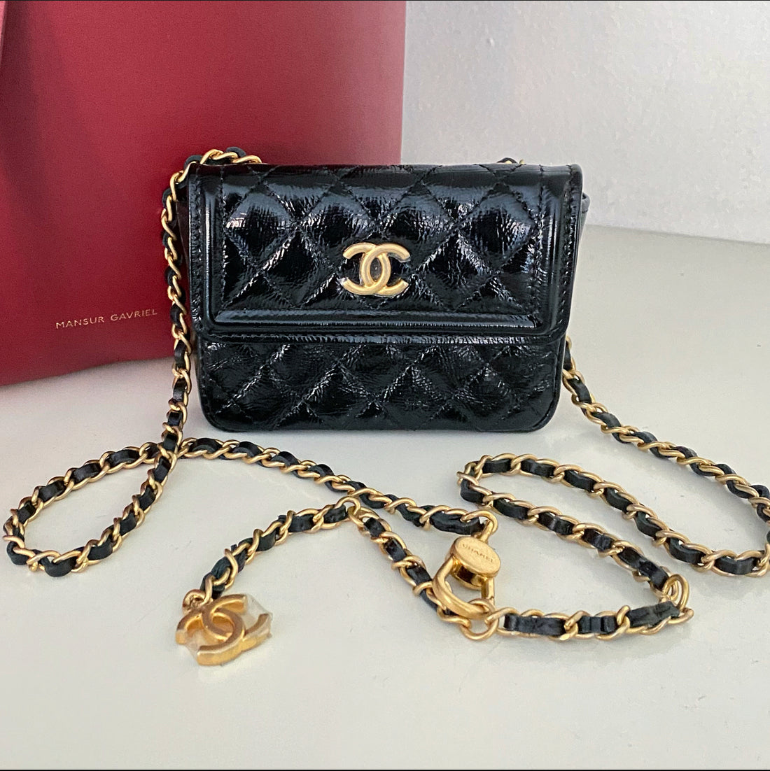 Micro Chanel belt bag Black Leather ref.463353 - Joli Closet