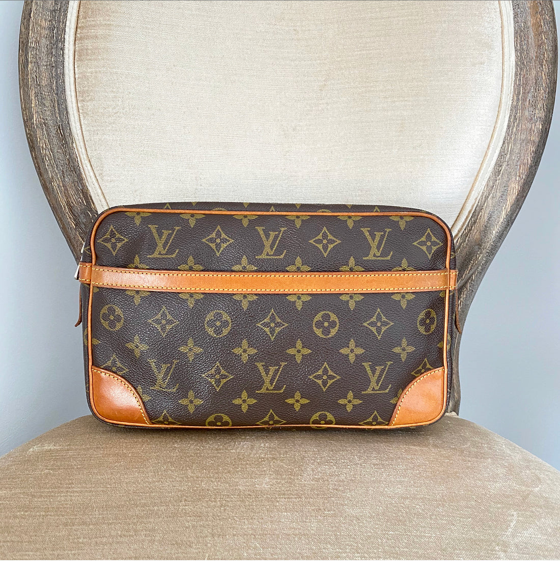 Authentic - Louis Vuitton Trocadéro GM Compiegne Clutch Travel Bag – Just  Gorgeous Studio