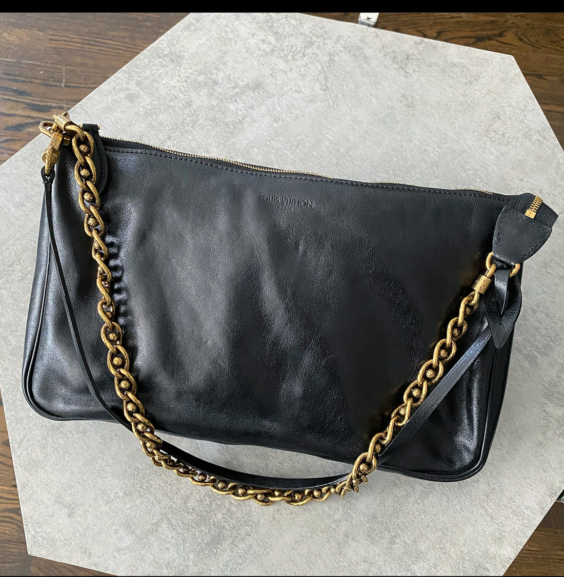 Louis Vuitton Black Cuir Boudoir Pochette Accessoires MM Bag – I