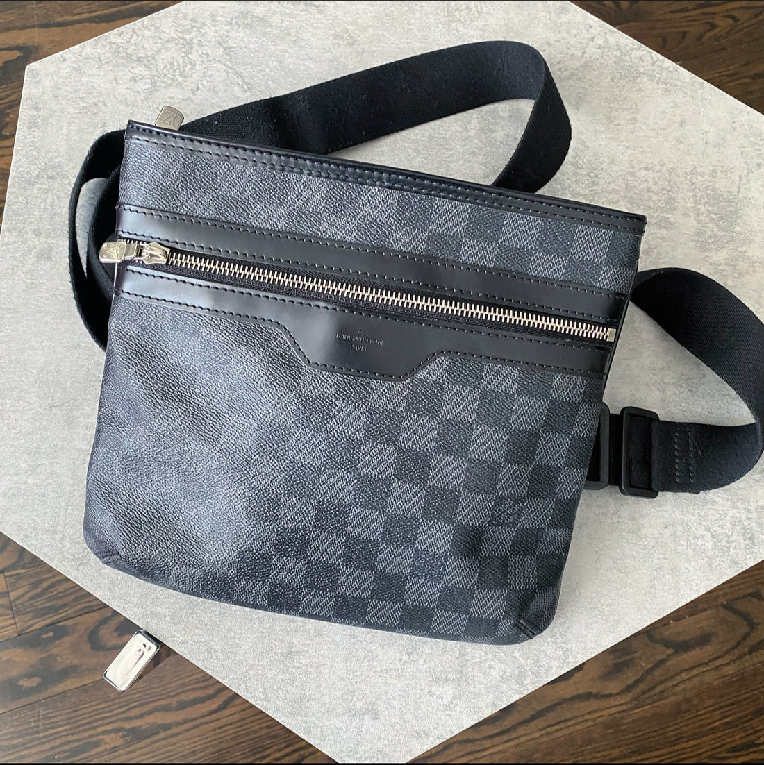 Louis Vuitton Damier Graphite Bosphore Crossbody Messenger Bag – I MISS YOU  VINTAGE