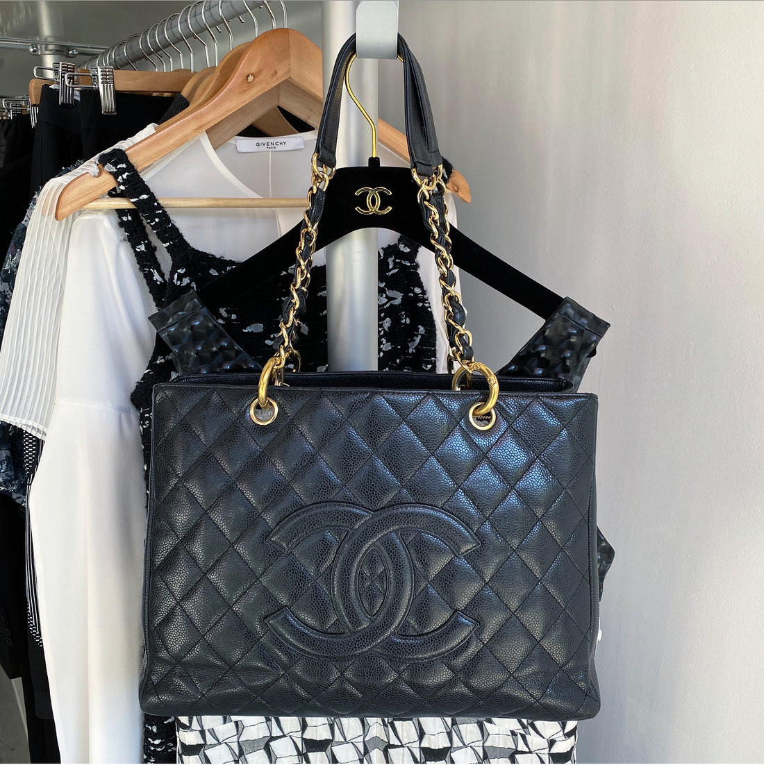 Chanel Black Caviar Leather Grand Shopping tote GST in GHW