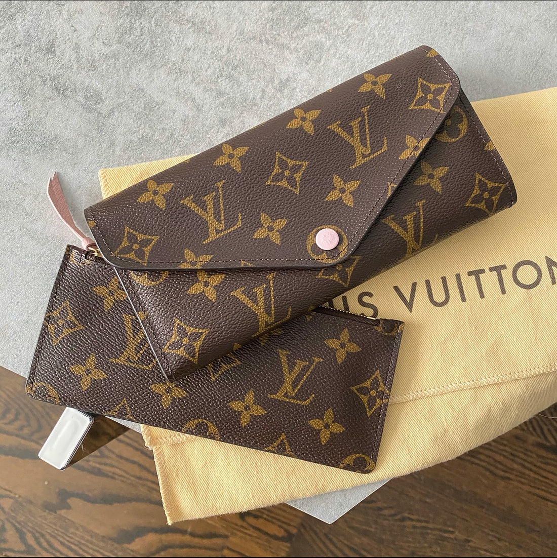 Meme's Treasures on X: Louis Vuitton Monogram Josephine only $269! #Wallet  #LouisVuitton #Deals   / X
