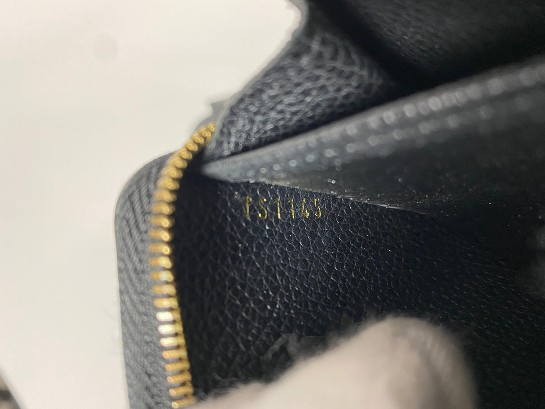 Louis Vuitton Black Empreinte Leather Small Zip Wallet – I MISS YOU VINTAGE