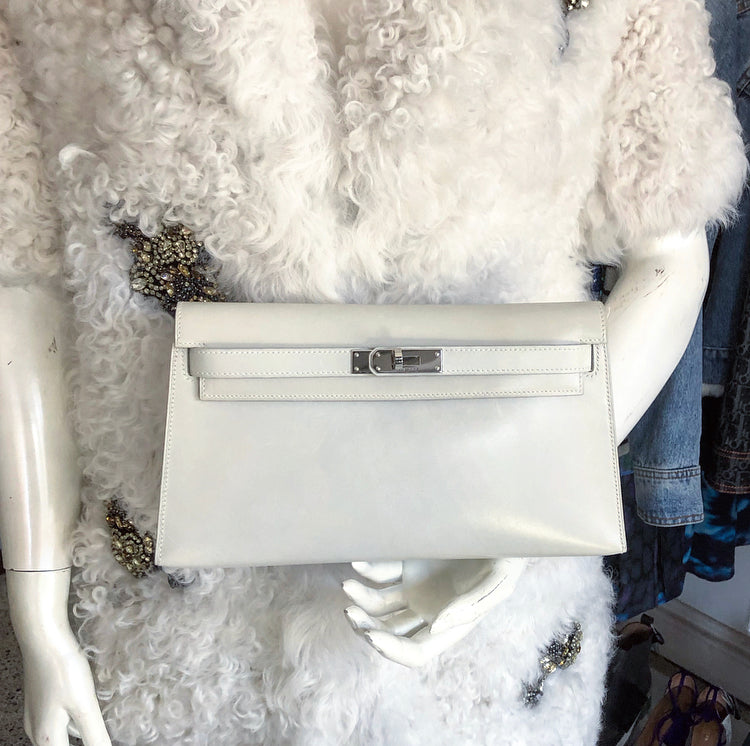 Hermes Kelly Elan Clutch in Gris Perle Box Leather PHW