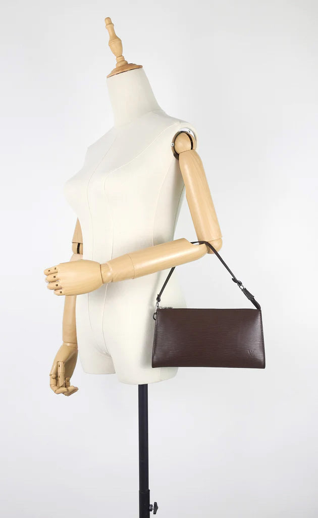 Louis Vuitton Brown Epi Leather Pochette Accessoires Wristlet Pouch Ba – I  MISS YOU VINTAGE