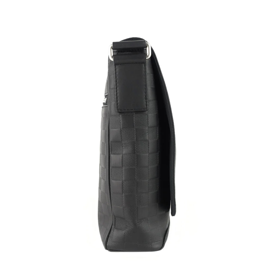 Shop Louis Vuitton DAMIER INFINI 2022-23FW Unisex Leather Crossbody Bag  Messenger & Shoulder Bags (N45303) by ms.Paris