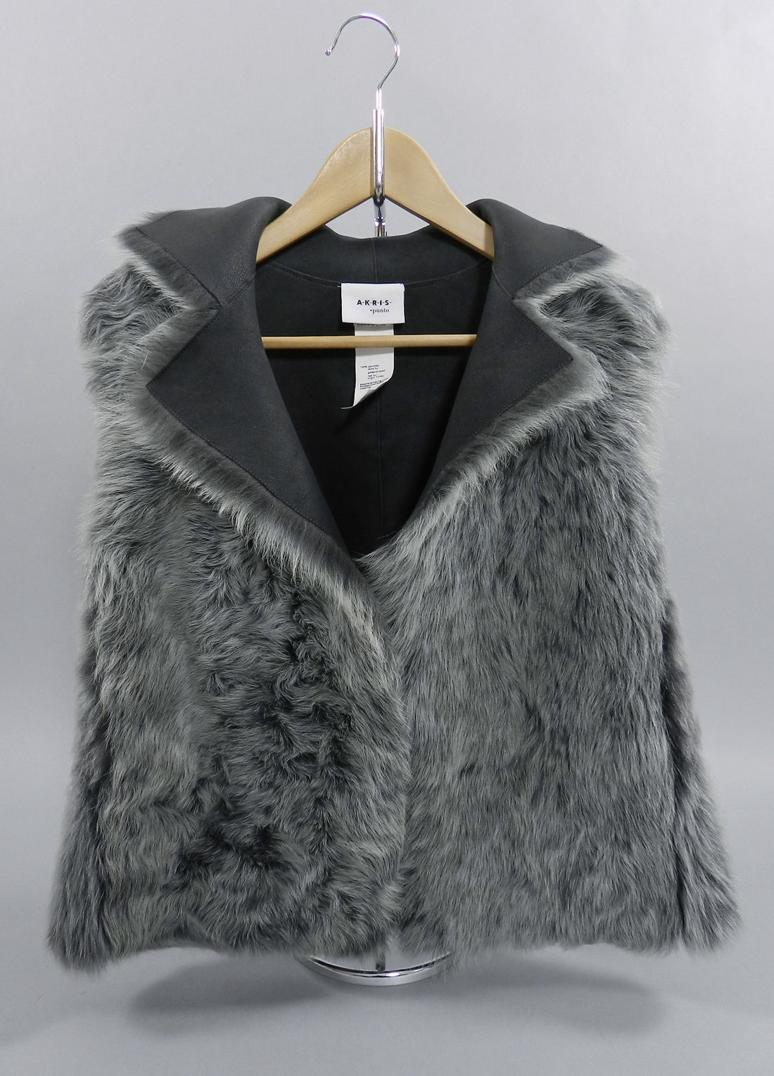 Akris Punto Grey Reversible Lambskin Shearling Fur Vest