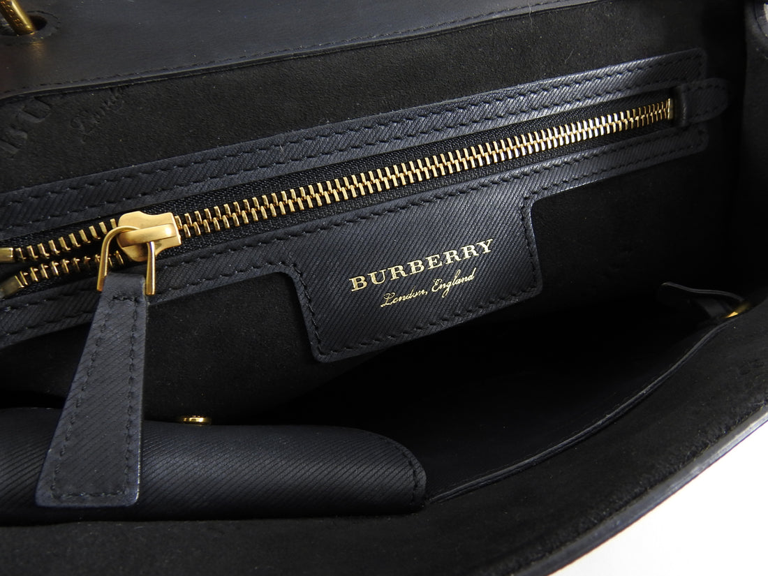 Burberry DK88 Medium Trench Leather Bag