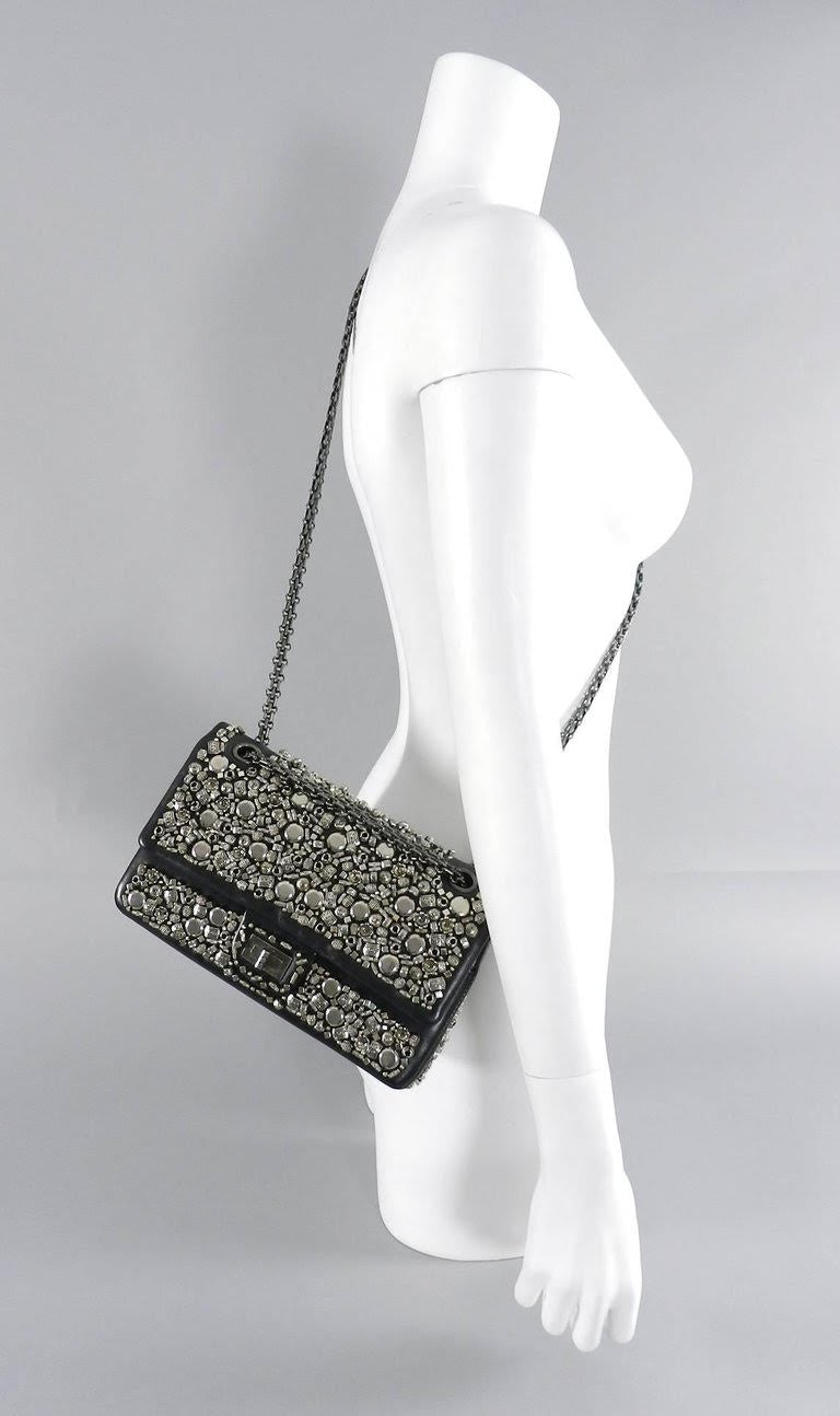 Chanel pre-fall Bombay 2012 Runway Silver Beaded bag 2.55 medium reiss – I  MISS YOU VINTAGE