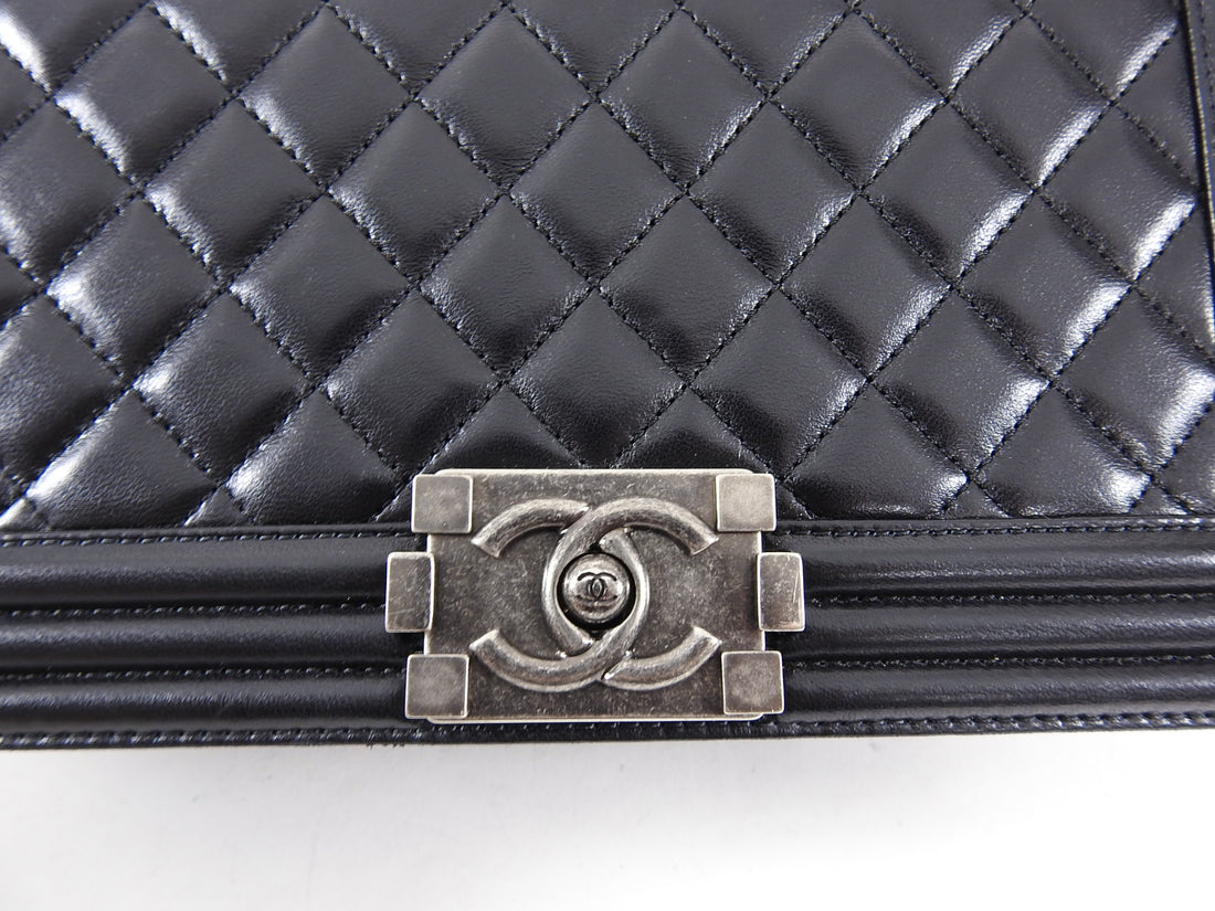 Chanel Boy Bag Old Medium Black Lambskin Ruthenium Bag
