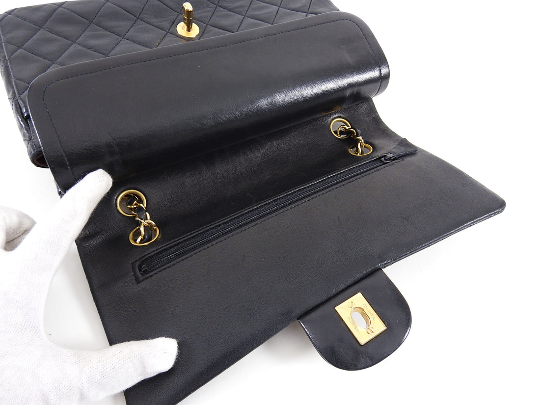 Chanel Vintage 1989 Classic Double Flap Quilt CC Medium Bag – I