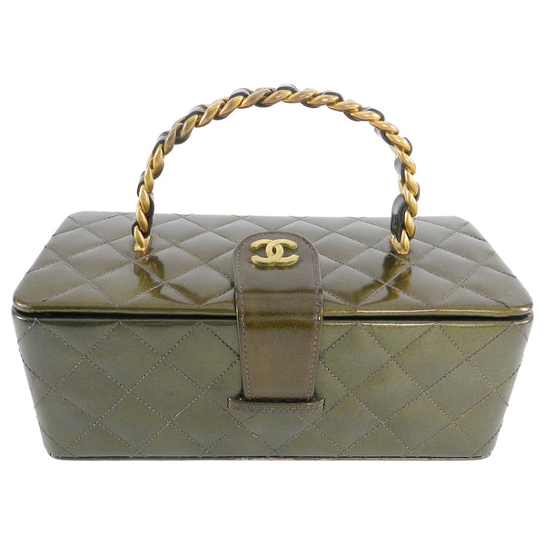 Chanel Vintage 1994 Olive Green Patent Vanity Case Bag – I MISS YOU VINTAGE
