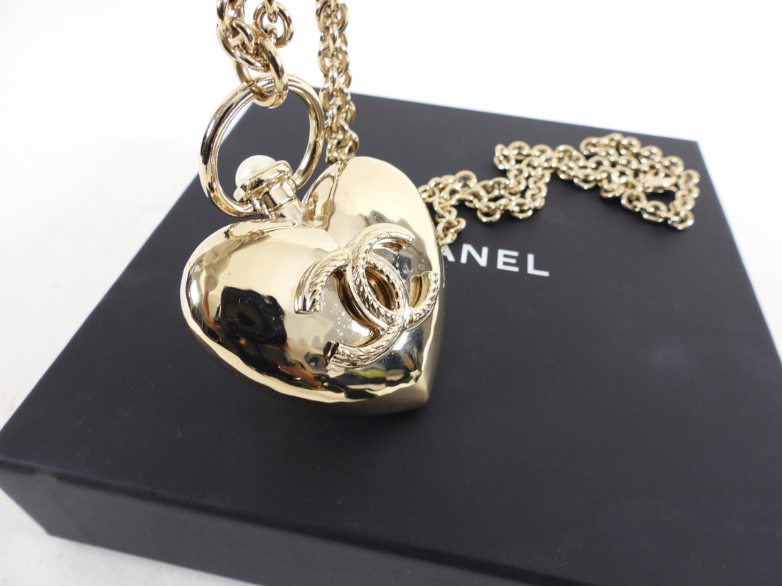 Chanel 22C Goldtone Pearl Puff Heart Locket Necklace