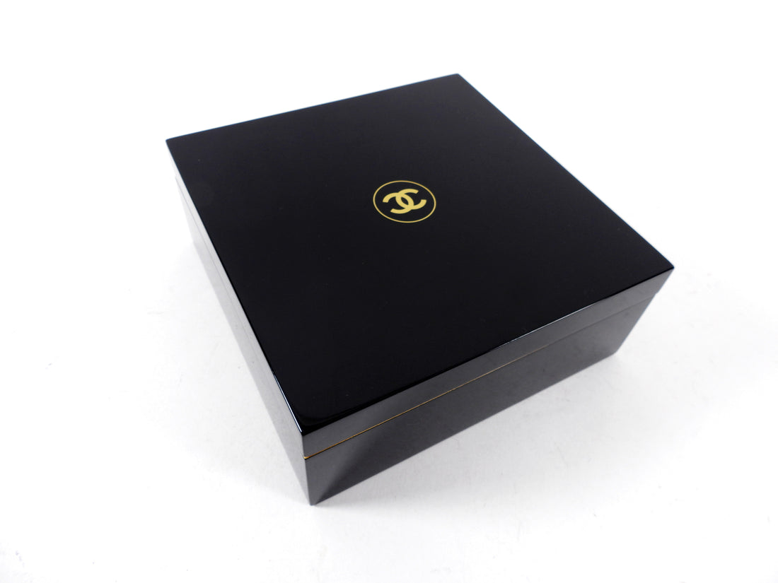 Chanel Black Lacquer CC Logo Jewelry Box