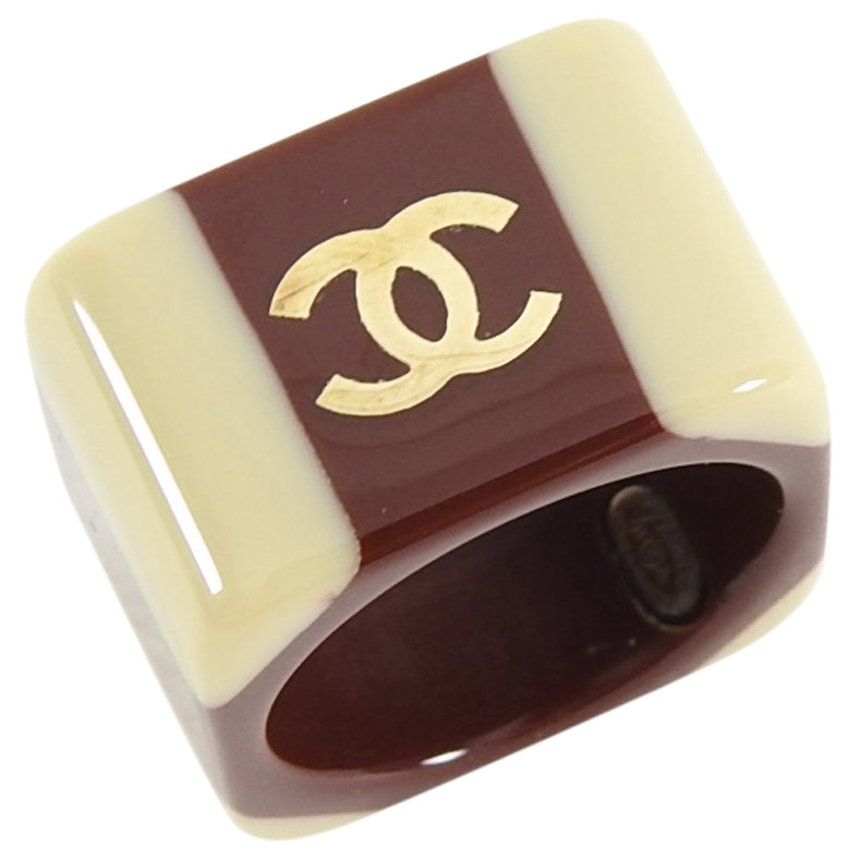 Chanel 01A Brown and Beige Two-Tone CC Acrylic Statement Ring