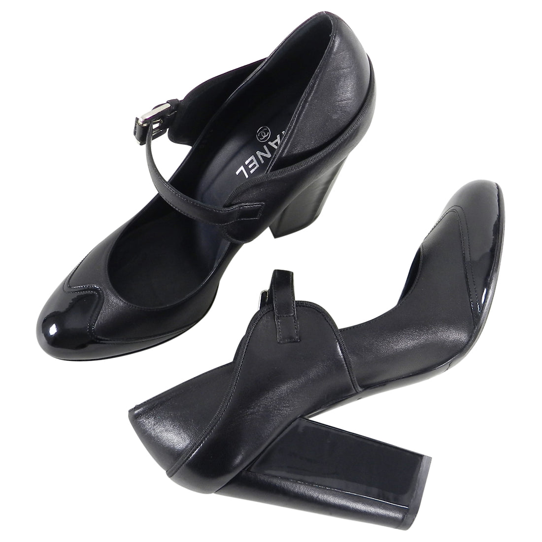 Chanel 08P Black Leather and Patent CC Mary Jane Shoes - 41