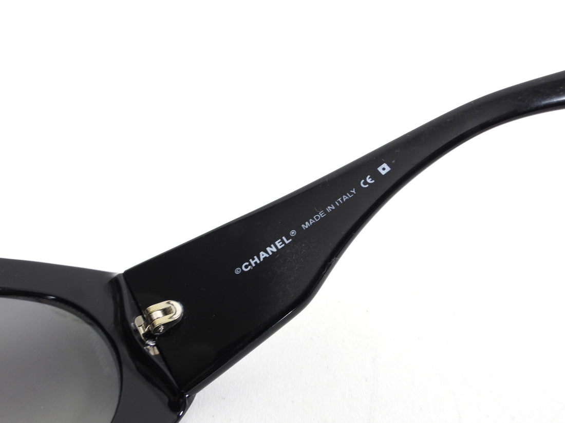Chanel Vintage Black Wrap Sunglasses with Mother of Pearl