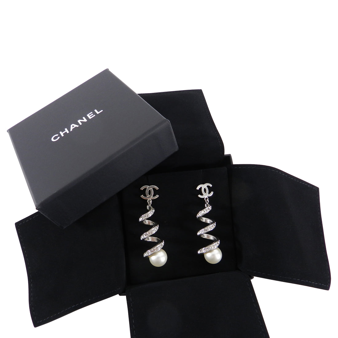Chanel 15S Silver Rhinestone Spiral Earrings with Pearls