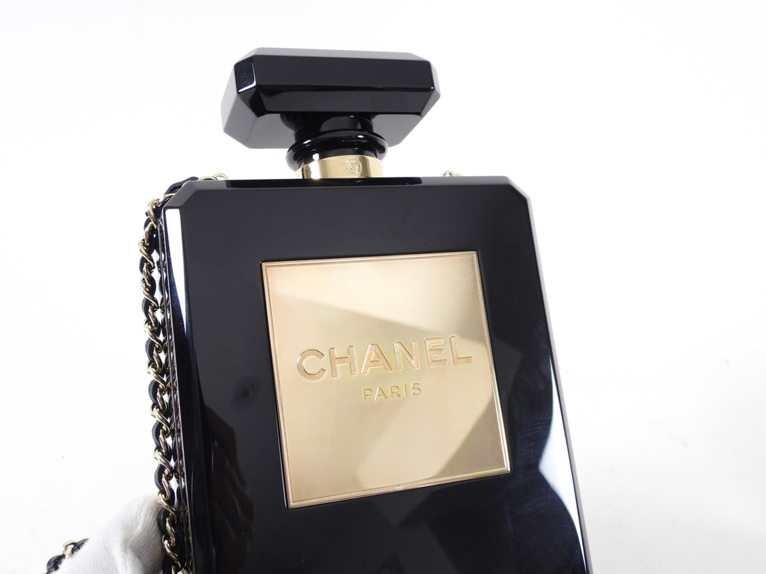 Chanel Bag No.5 Perfume Bottle Clutch Clear Plexiglass Limited Edition –  Mightychic