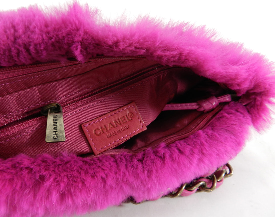 Chanel Hot Pink Rabbit Fur CC Logo Bag with Chain Strap at 1stDibs  chanel  pink fur bag, chanel rabbit phone charm, pink fur chanel bag